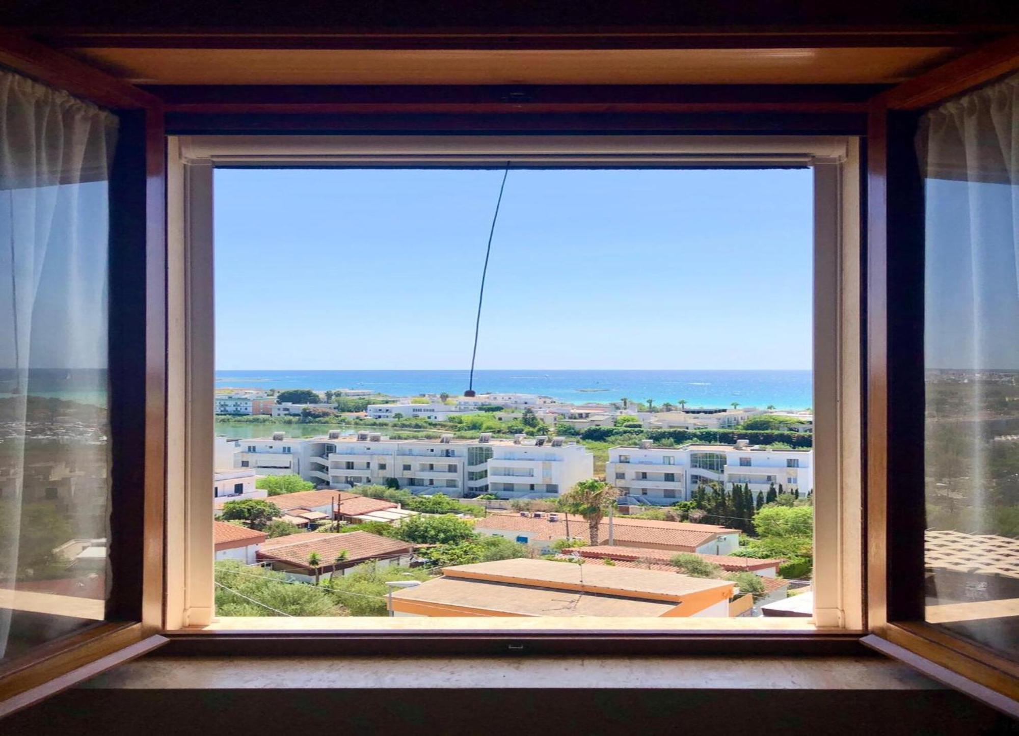 The Blue Panoramic Penthouse Villa Porto Cesareo Eksteriør billede